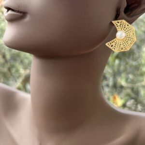 SREBRNE NAUŠNICE ČIPKA S PERLOM