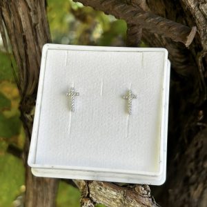 SREBRNE NAUŠNICE Križ